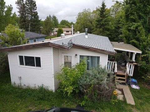 Photo of 1007 1st Avenue, Enilda, AB T0G 0W0 (MLS # A2343449)