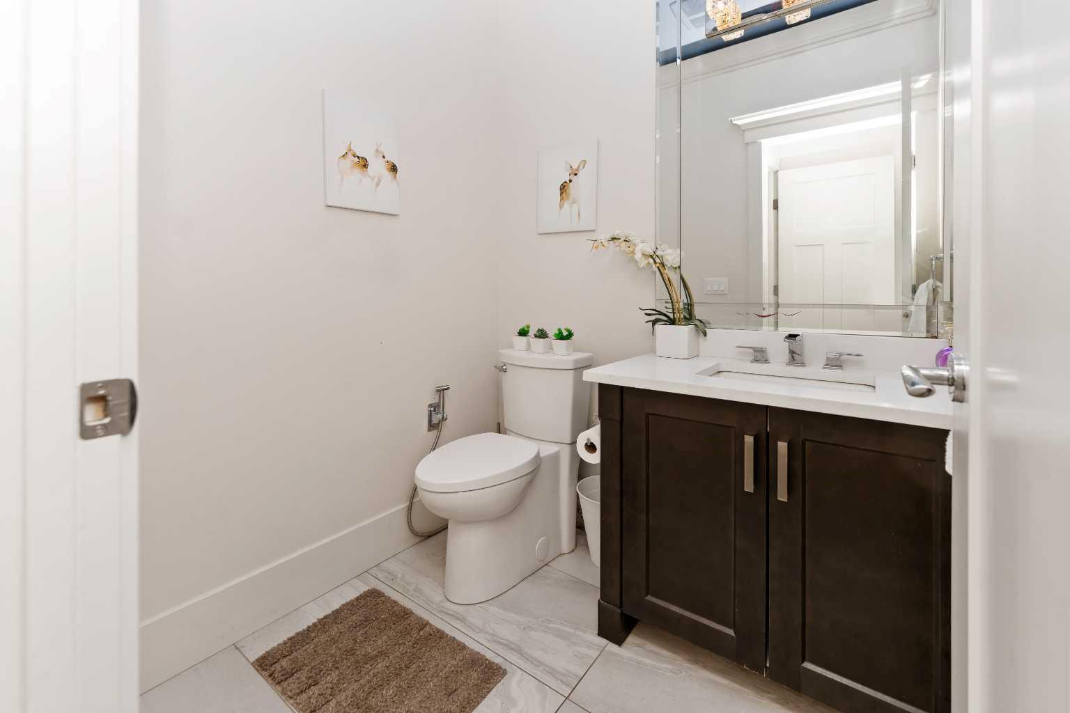 129 Kinniburgh Gardens