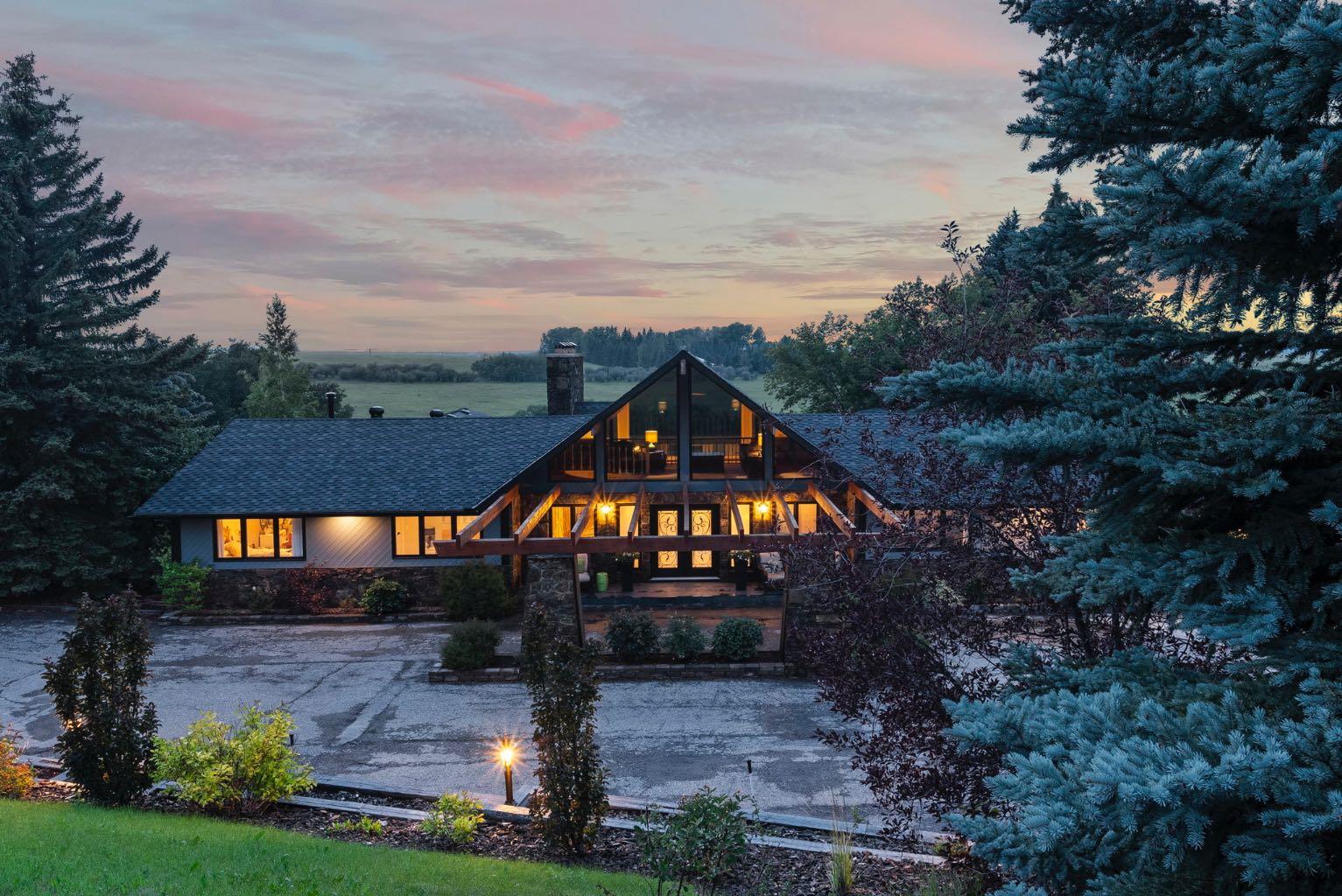 188 Artists View Way