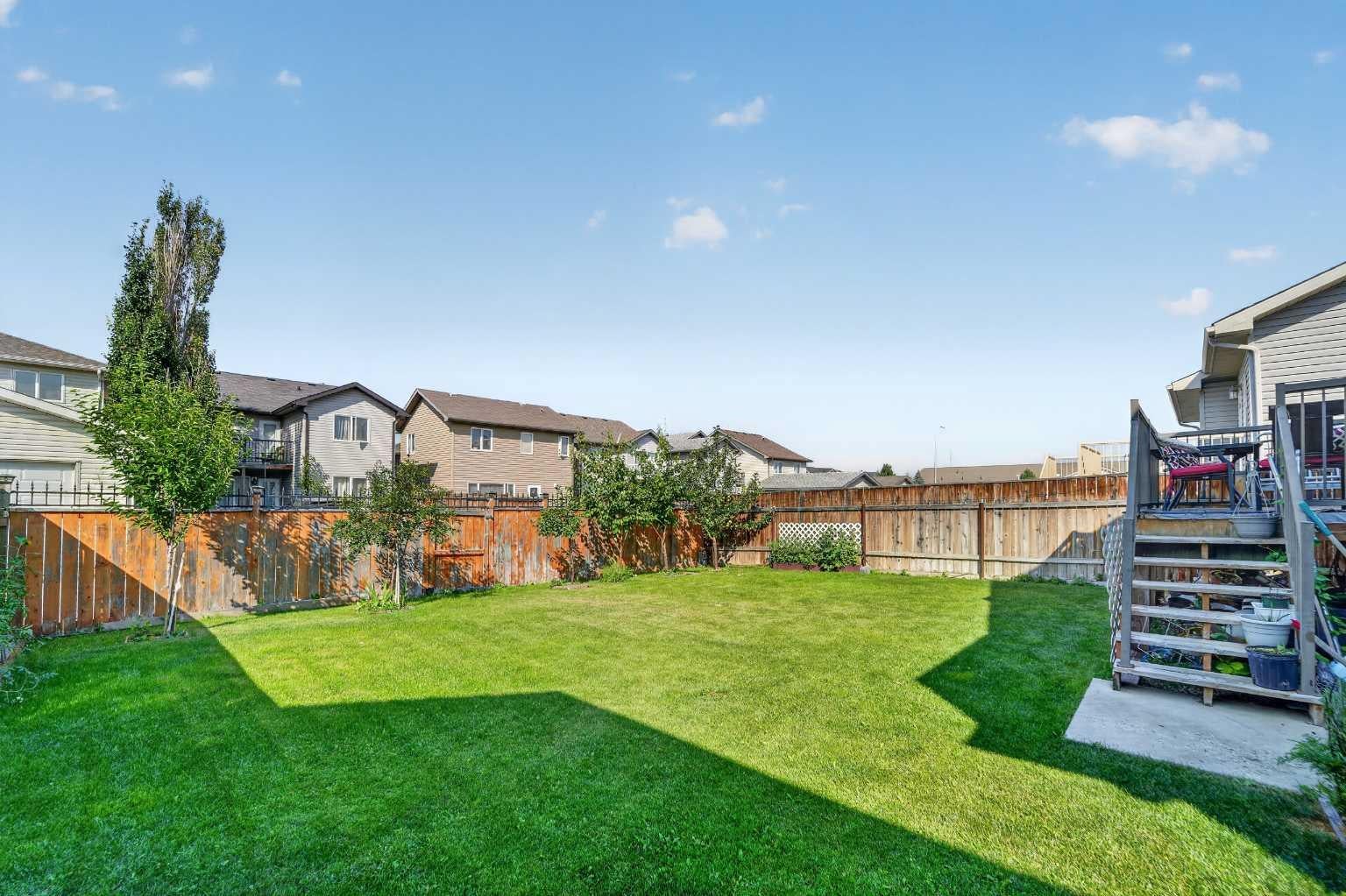 62 Coalbanks Gate W