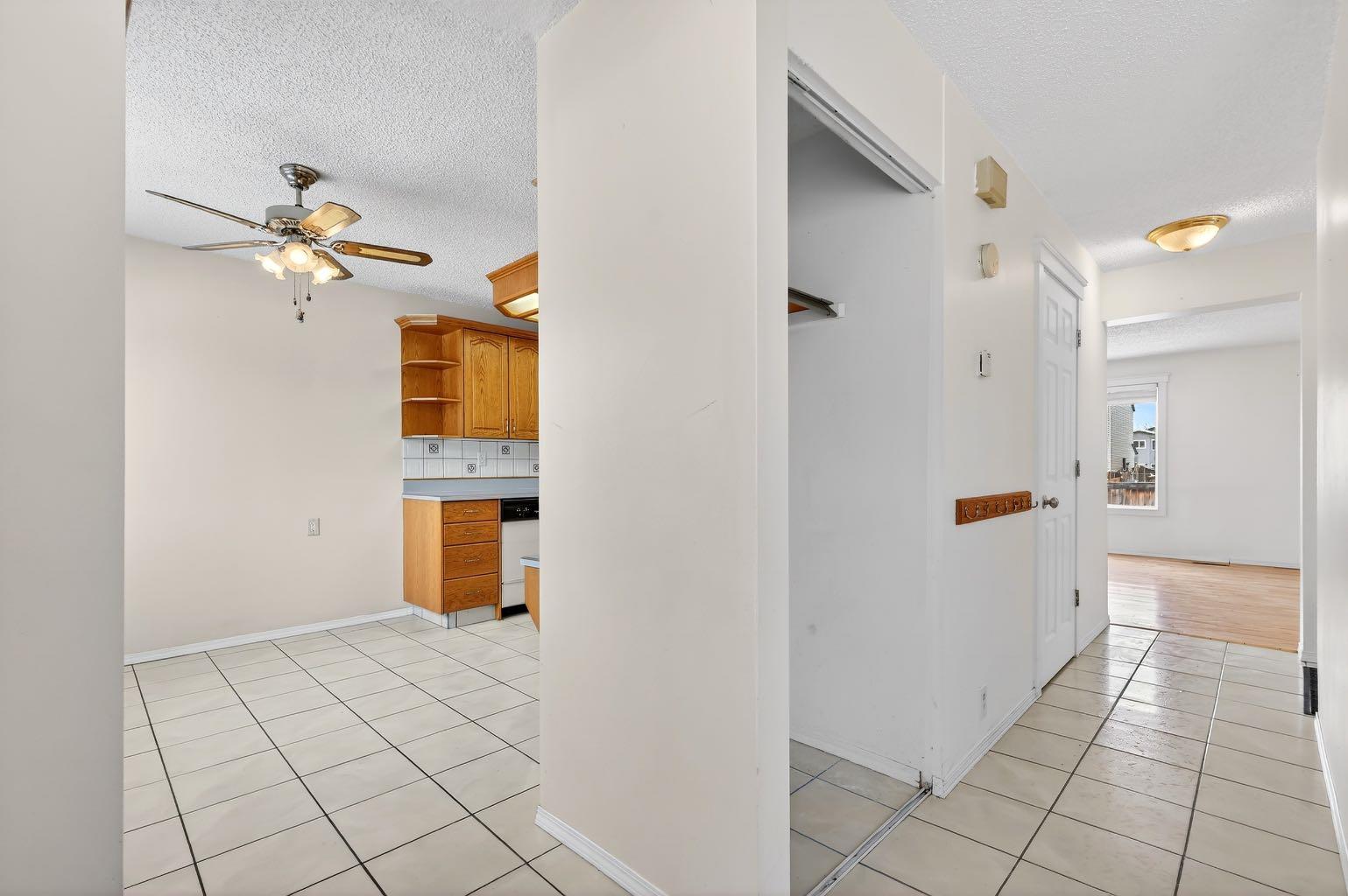 115 Abingdon Court NE