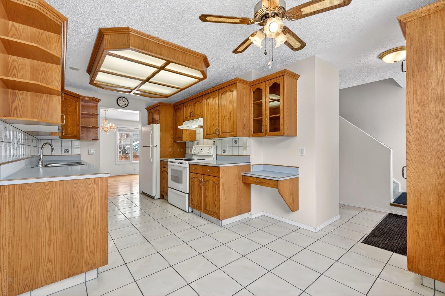 115 Abingdon Court NE