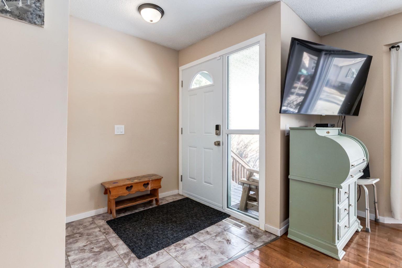 3 Woodglen Crescent SW