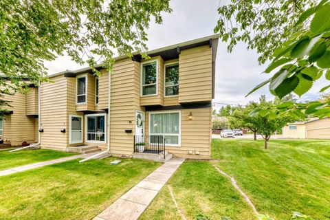 7205 4 Street NE 70 Calgary AB T2K 5S3
