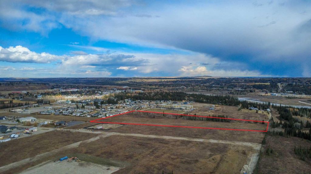 Photo of 6 0 Street SW, Sundre, AB T0M 1X0 (MLS # A2265384)