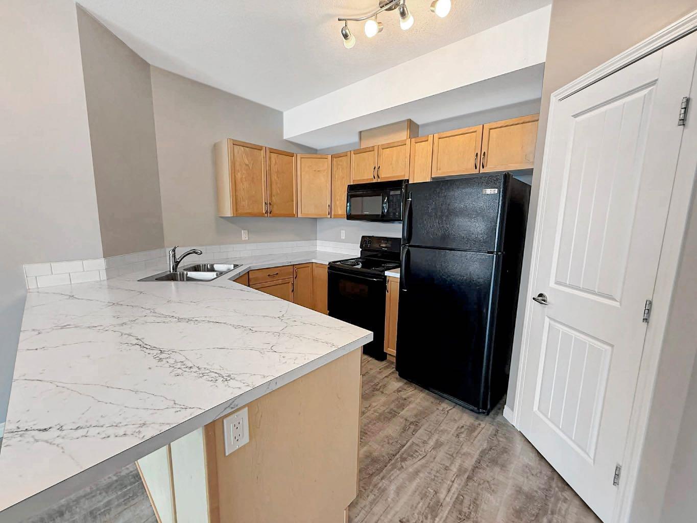 160 Moberly Road 201