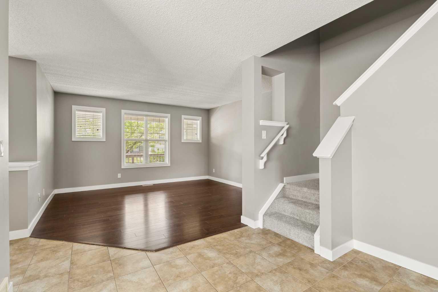 218 Kingsbridge Road SE