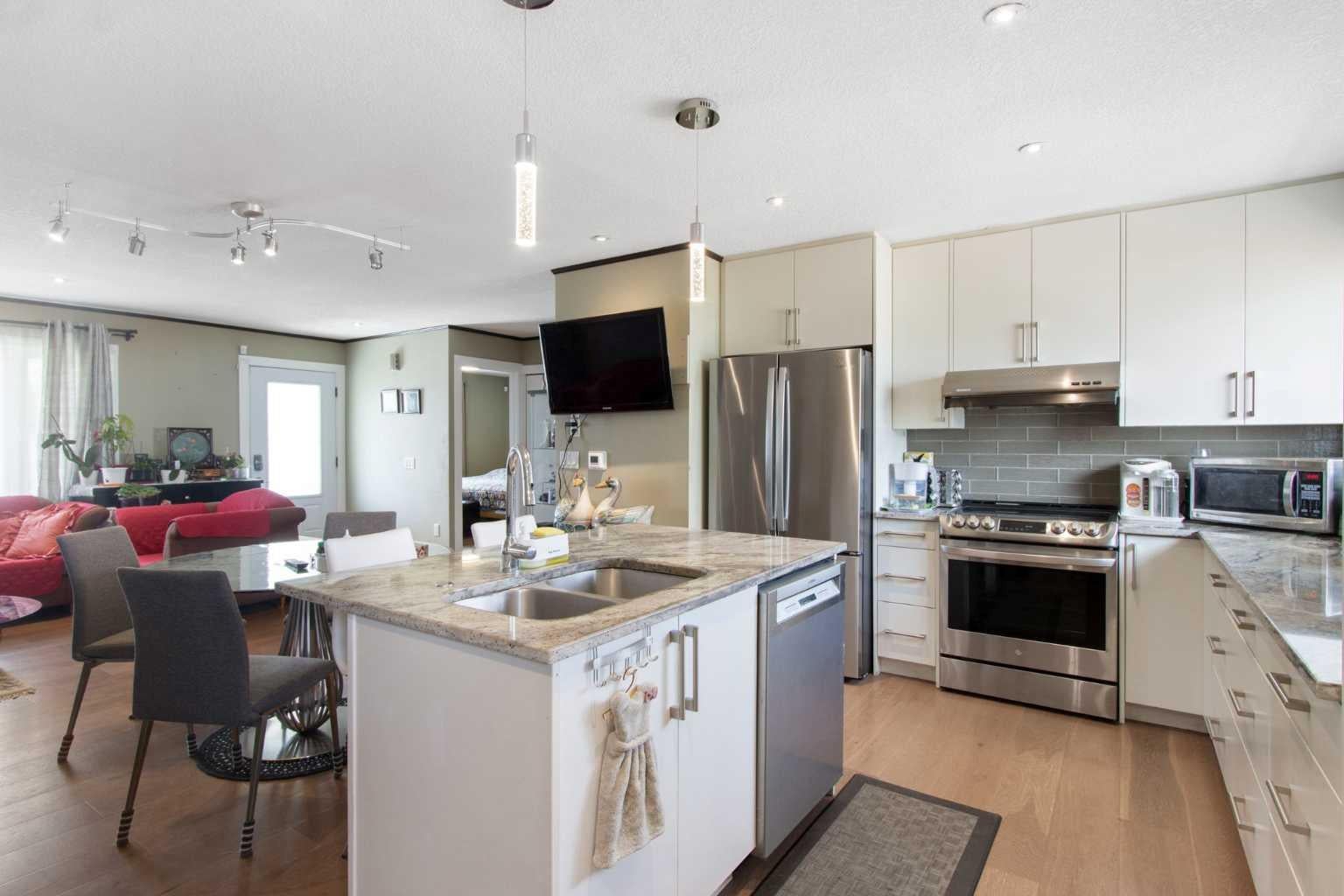 124 Maitland Drive NE