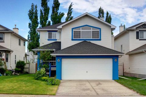 Photo of 111 Sierra Nevada Way SW, Calgary, AB T3H 3N1 (MLS # A2315899)