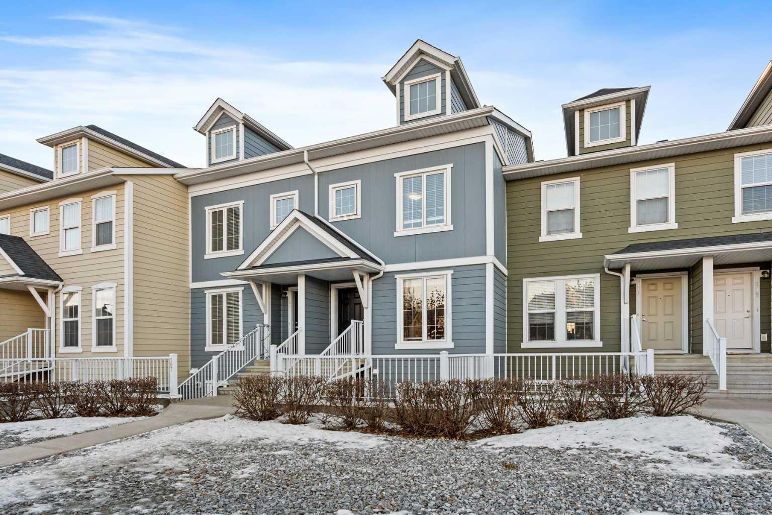 111 Auburn Bay Street SE