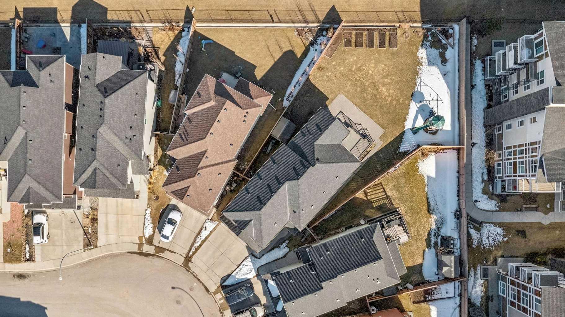 66 Skyview Ranch Crescent NE