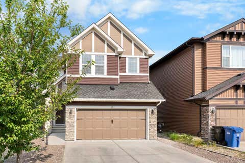 Photo of 161 Cougar Ridge Close SW, Calgary, AB T3H 0V4 (MLS # A2333902)