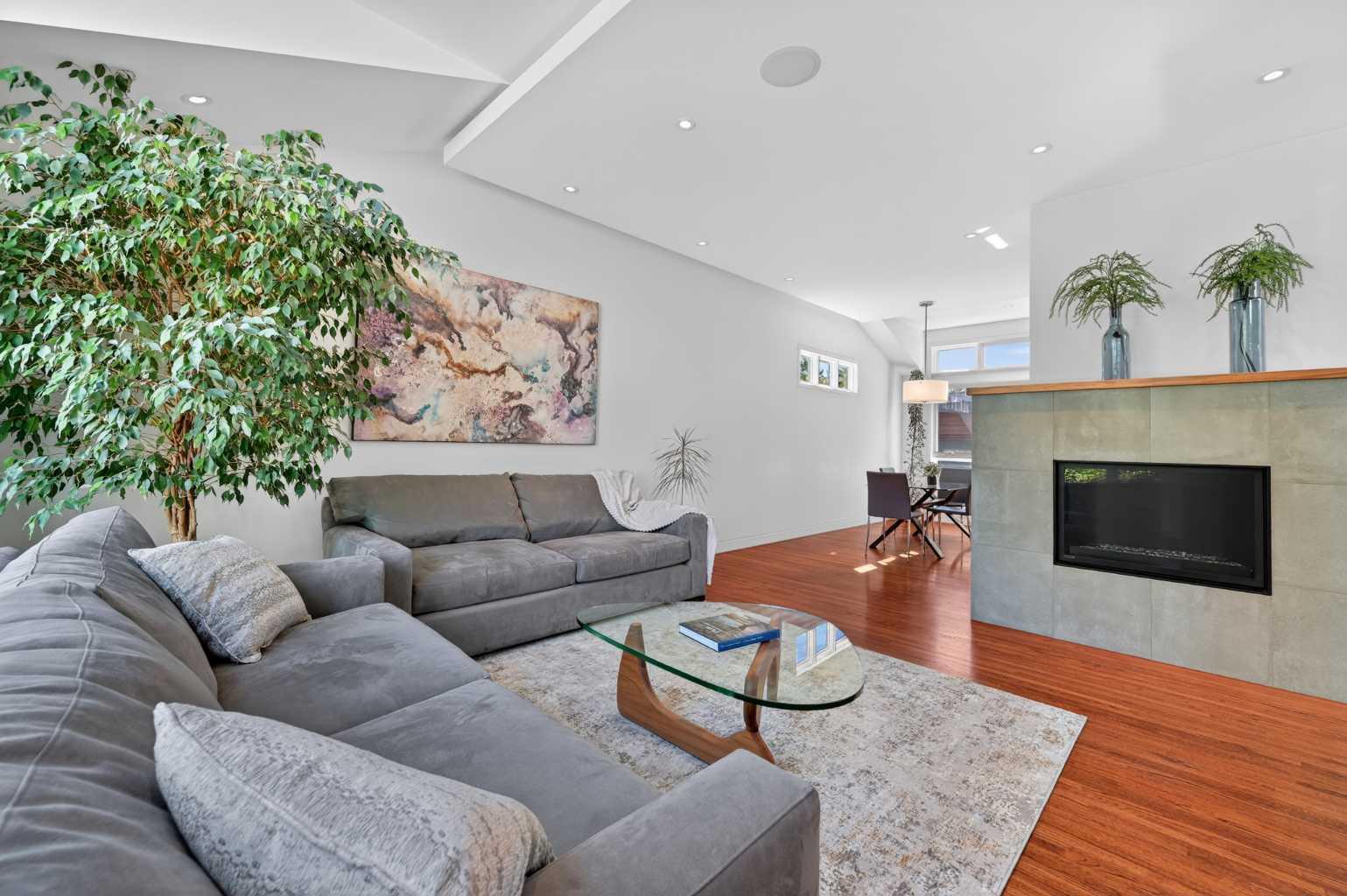 5119 Vallance Crescent NW