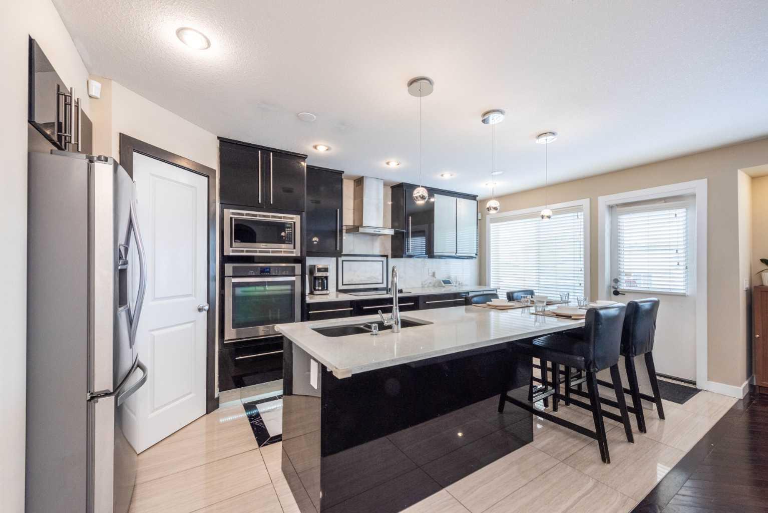 12373 Coventry Hills Way NE