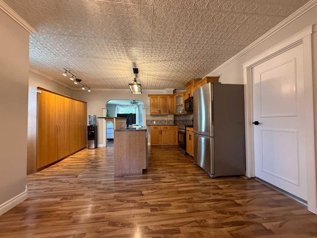 Photo of 505 6 Avenue, Wainwright, AB T9W 1A9 (MLS # A2341240)