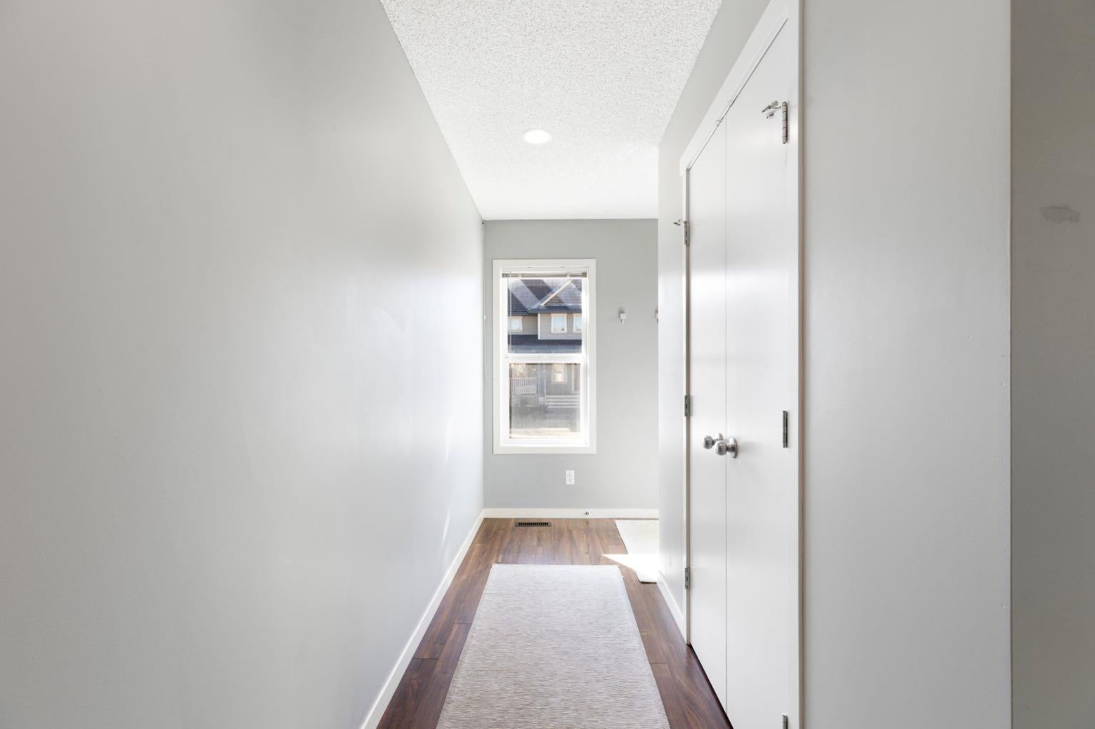 42 Copperpond Place SE
