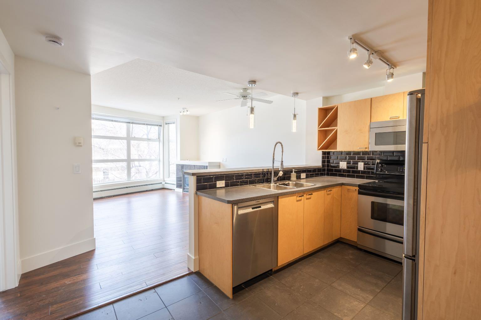 315 24 Avenue SW 326