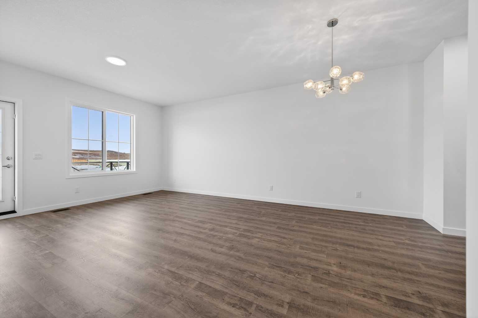 56 Creekside Drive SW