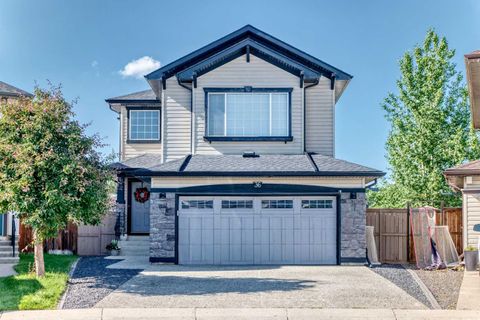 Photo of 36 New Brighton Link SE, Calgary, AB T2Z 4J5 (MLS # A2325294)