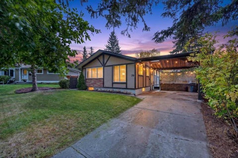 Photo of 79 Ferncliff Crescent SE, Calgary, AB T2H 0V5 (MLS # A2347240)