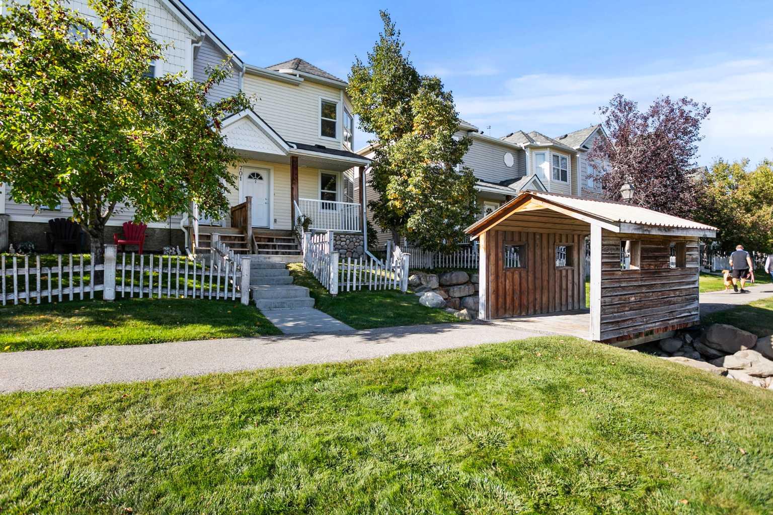 701 Prairie Sound Circle NW