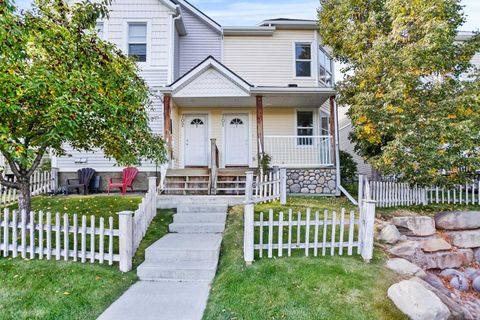 701 Prairie Sound Circle NW High River AB T1V 2A4