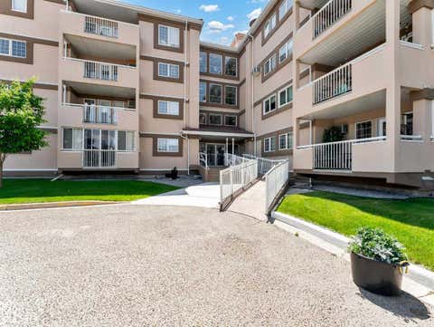 Photo of 22 Park Meadows Drive SE #119, Medicine Hat, AB T1B 4E8 (MLS # A2337996)