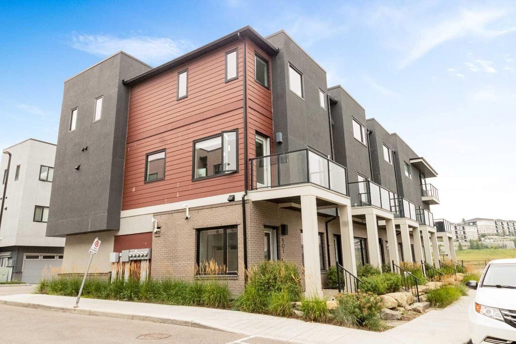 Photo of 218 Sherwood Square NW #601, Calgary, AB T3R 0Y2 (MLS # A2281576)