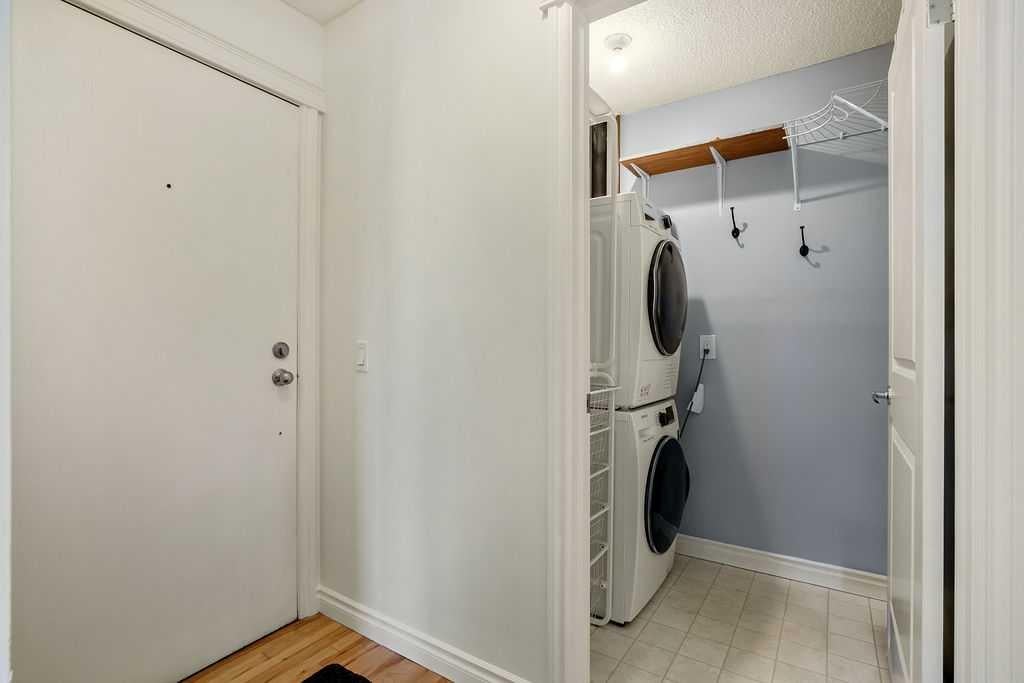 222 5 Avenue NE 303