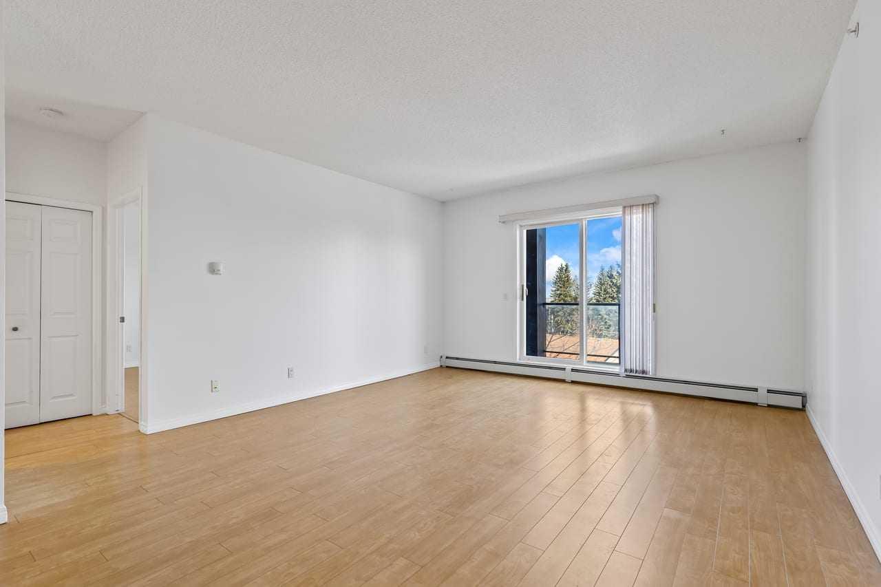 2022 Canyon Meadows Drive SE 304