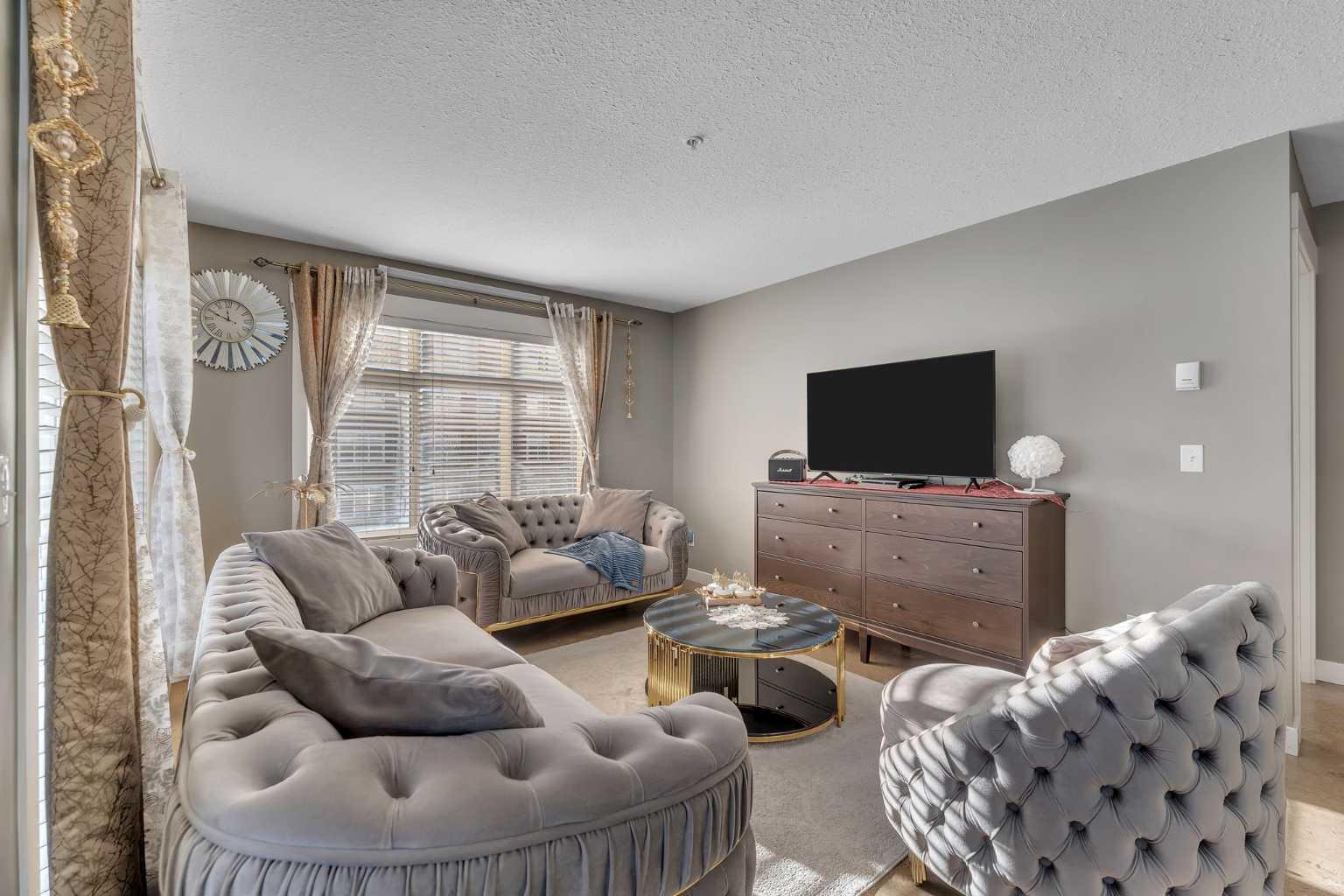 155 Skyview Ranch Way NE 4209