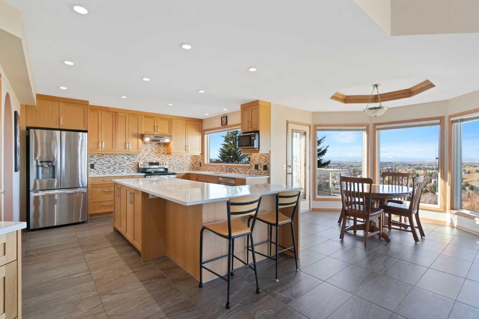 79 Edenstone View NW