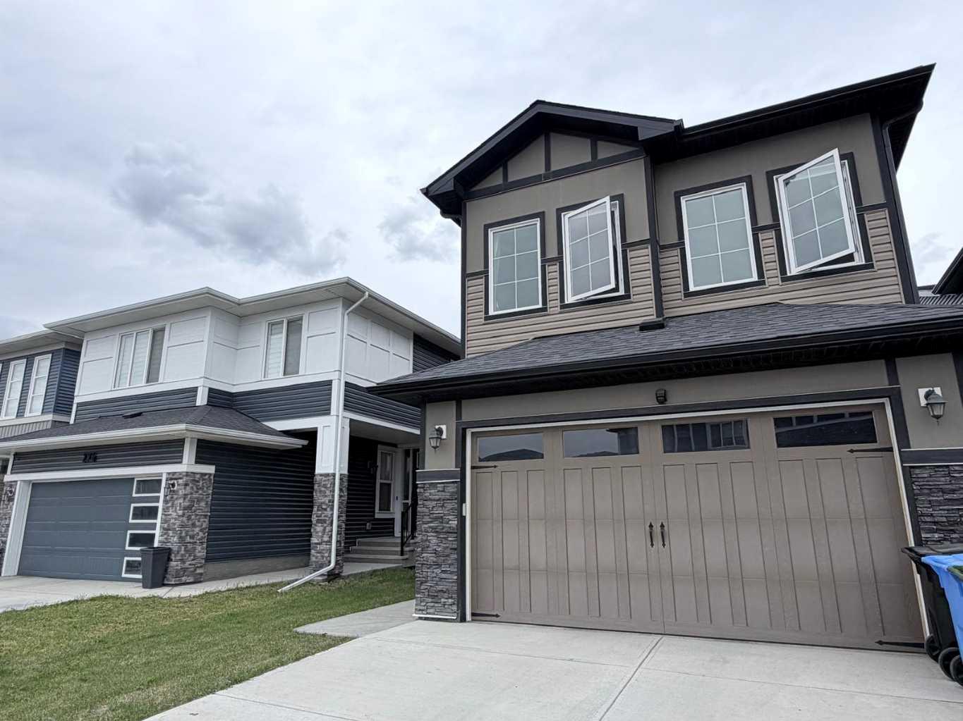 300 Carringvue Place NW