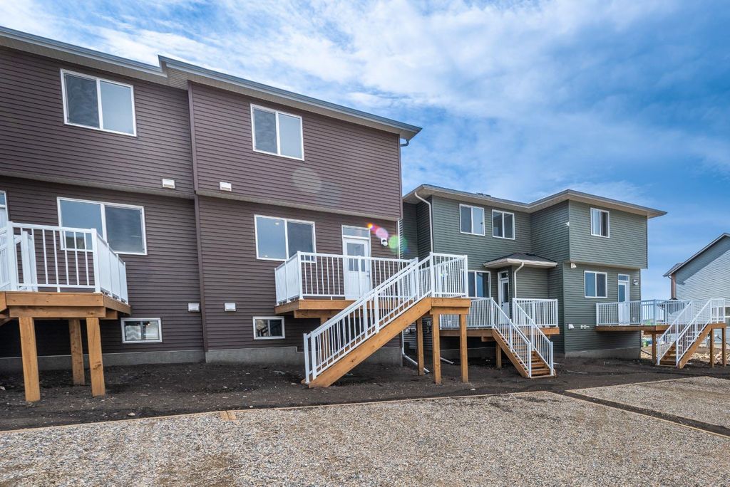 Photo of 90 Edith Green NW, Calgary, AB T3R 2B5 (MLS # A2301554)