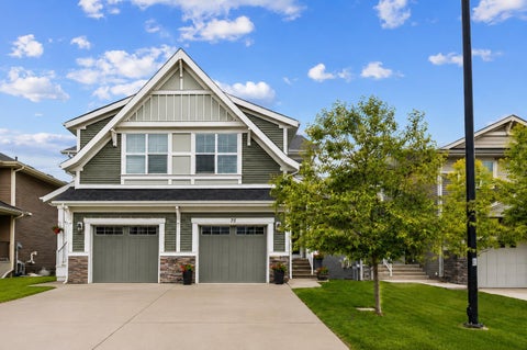 Photo of 75 Sunrise View, Cochrane, AB T4C 0M8 (MLS # A2318844)