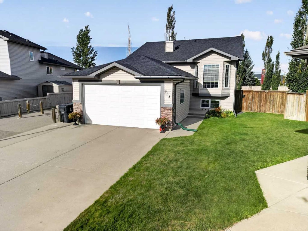 Photo of 338 Silkstone Cove W, Lethbridge, AB T1J 2A3 (MLS # A2348568)