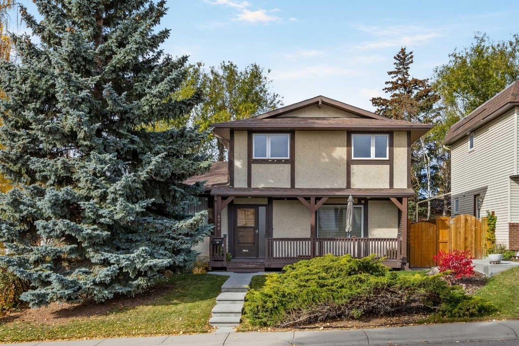 Photo of 6268 Silver Springs Hill NW, Calgary, AB T3B 3E6 (MLS # A2353631)