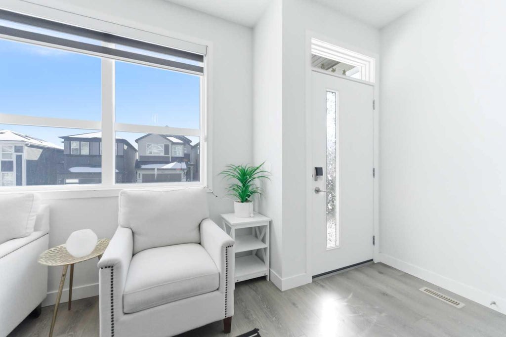 Photo of 99 Aquila Way NW, Calgary, AB T3R 1Z7 (MLS # A2327784)