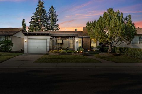 4716 31 Avenue NE Calgary AB T1Y 1G9