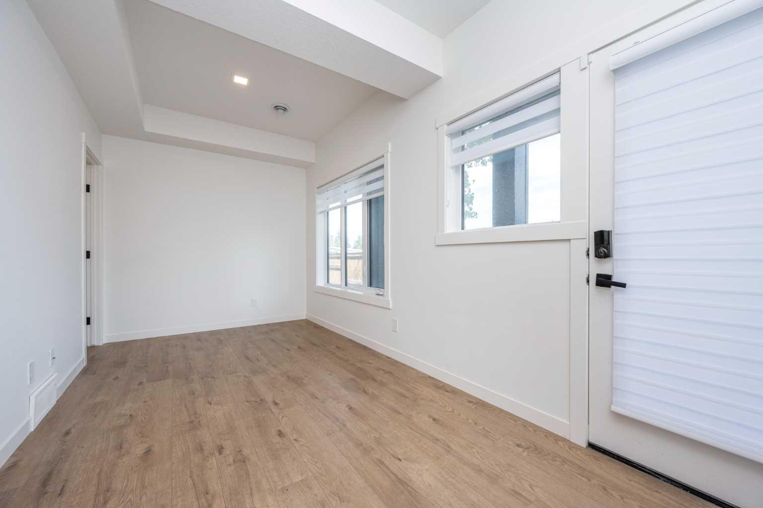 408 Greenbriar Common NW