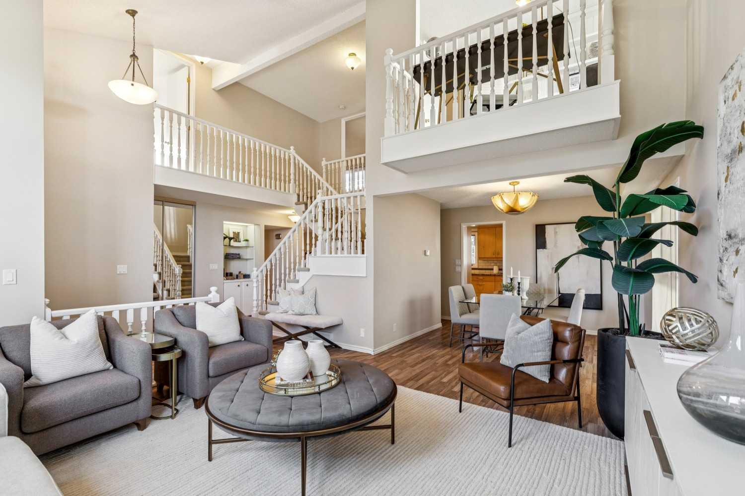 3335 OAKWOOD DRIVE SW