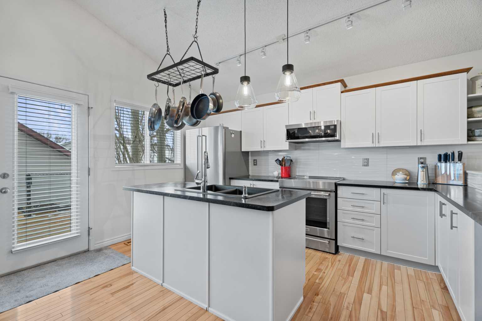 143 Prestwick Landing SE