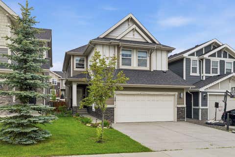 Photo of 48 Sundown Way, Cochrane, AB T4C 2M4 (MLS # A2322423)