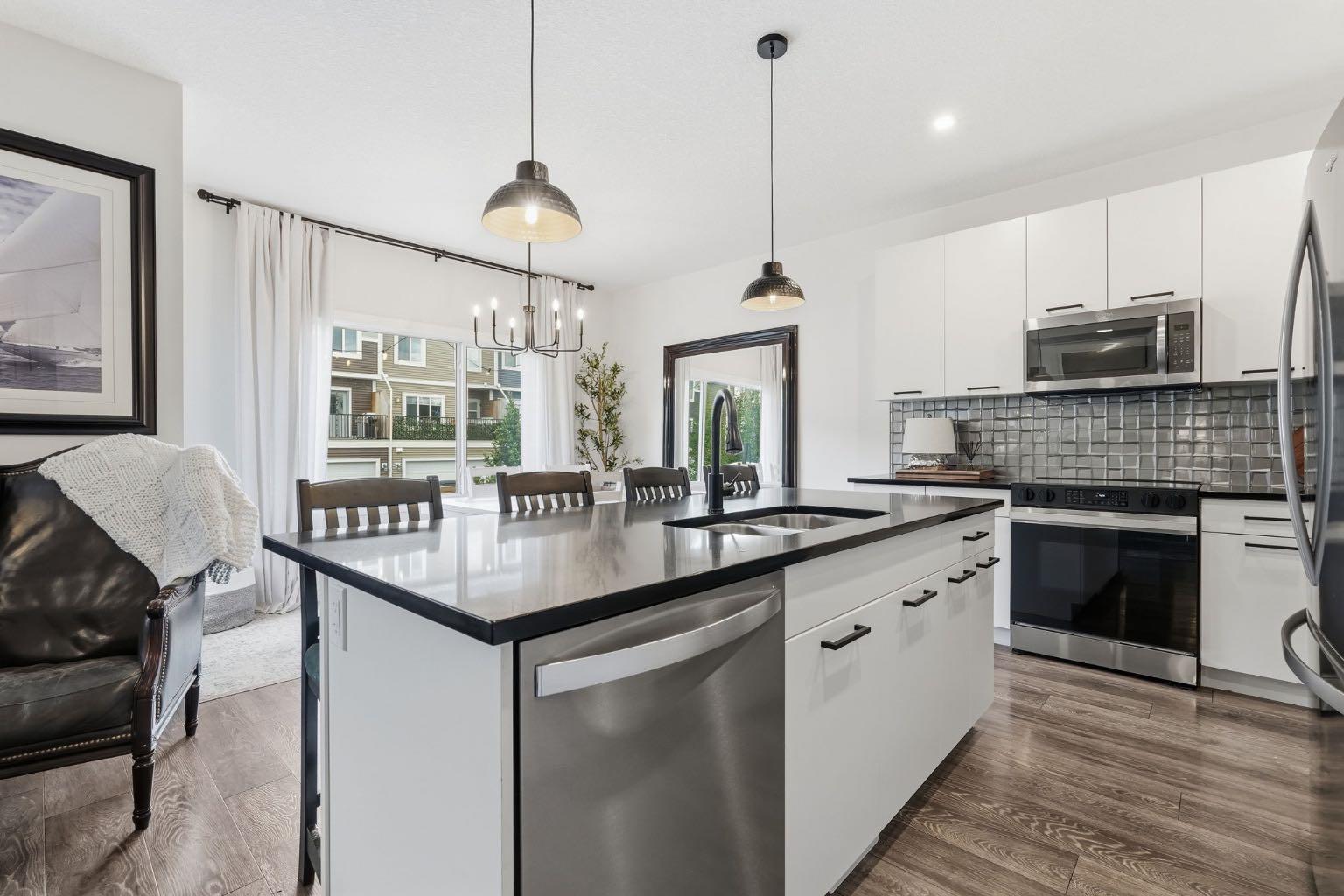 48 Sundown Way