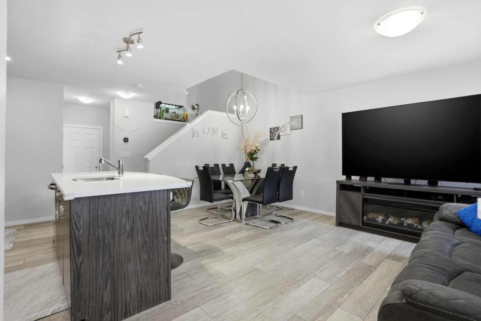 340 Yorkville Avenue SW