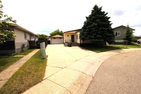 Photo of 840 Spring Haven Court SE, Airdrie, AB T4A 1B7 (MLS # A2323158)