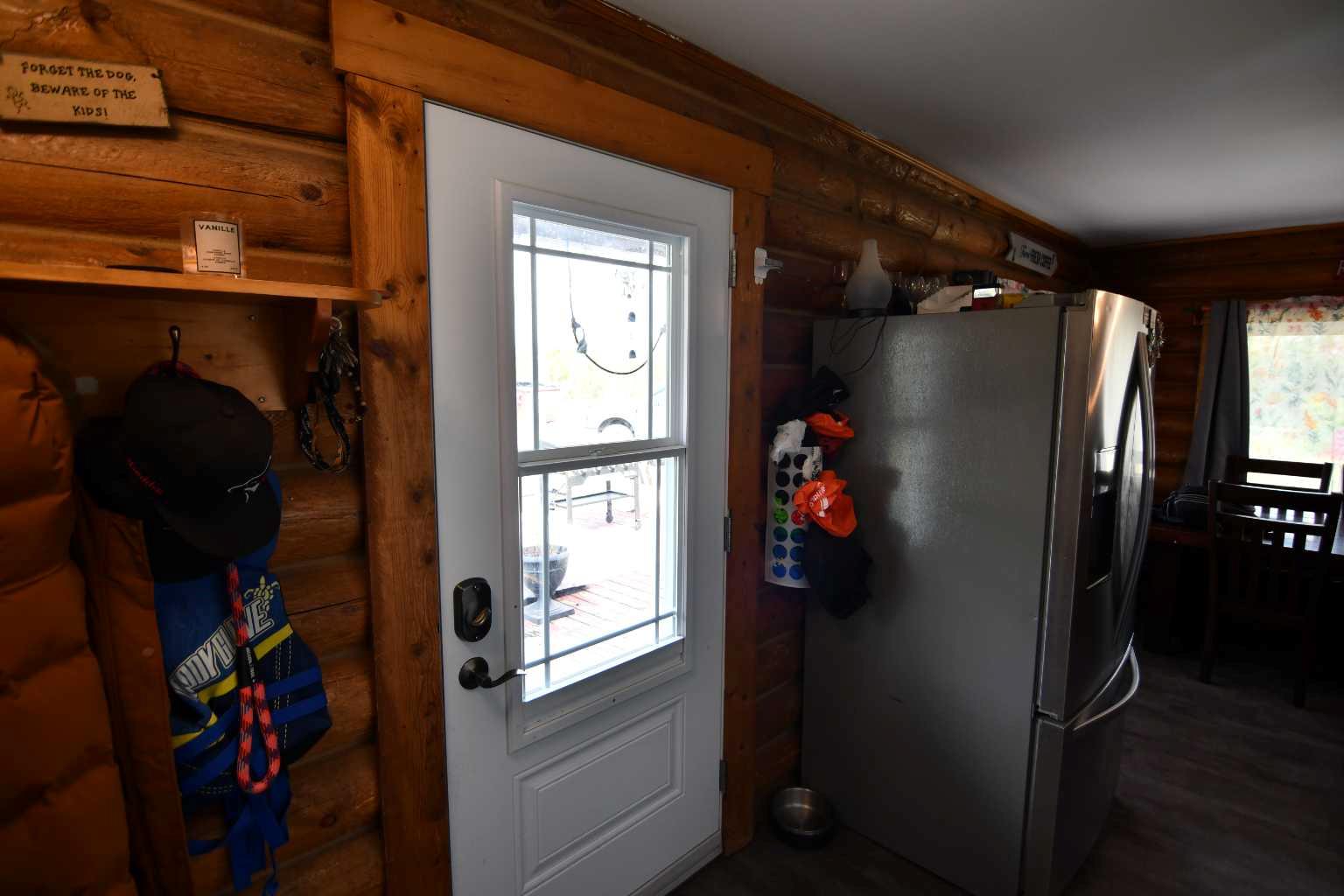 8464 Township Road 350