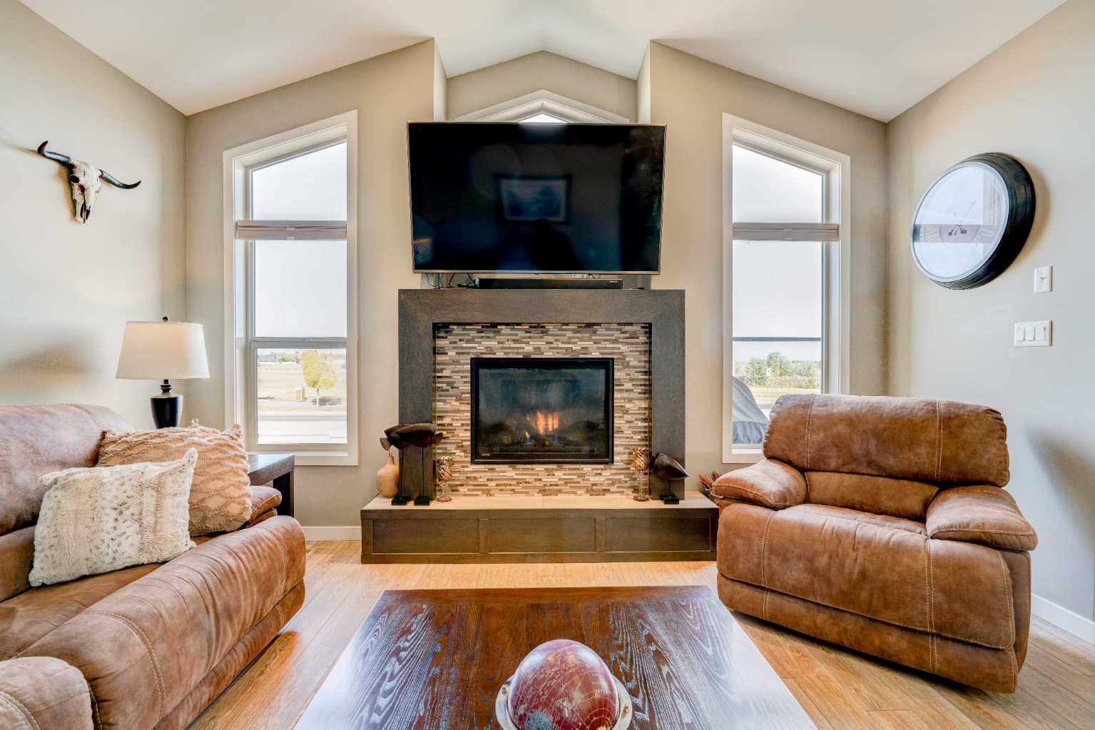 103 Canyon Estates Way W