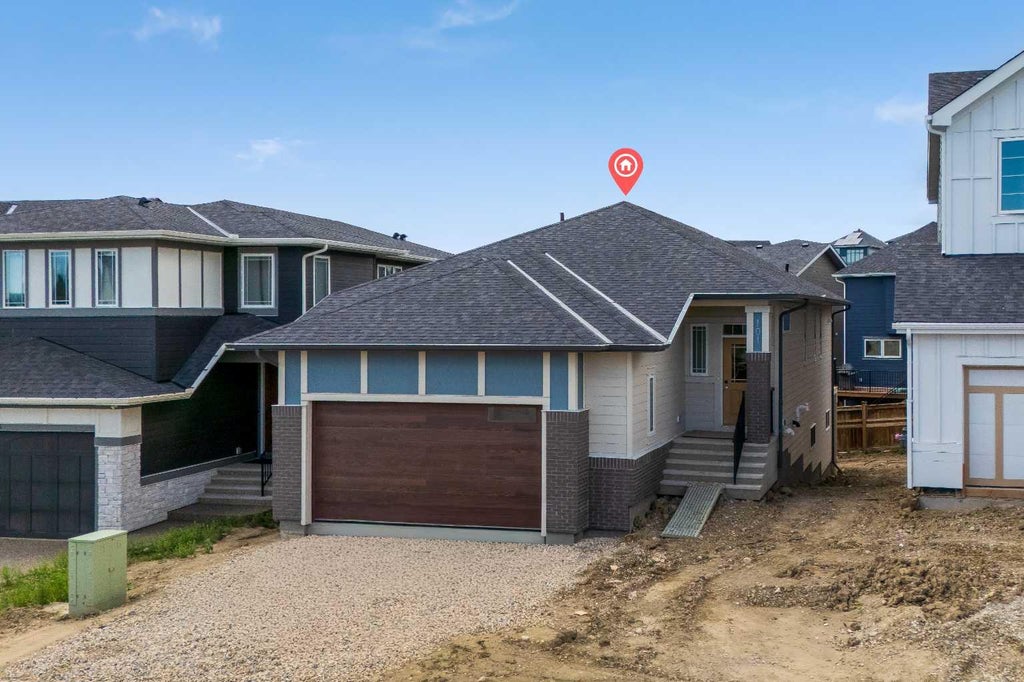 Photo of 101 Creekstone Hill SW, Calgary, AB T3P 2V3 (MLS # A2345811)
