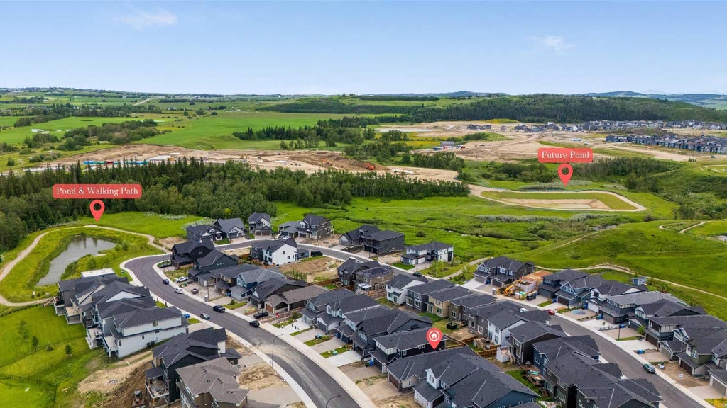 Photo of 101 Creekstone Hill SW, Calgary, AB T3P 2V3 (MLS # A2345811)